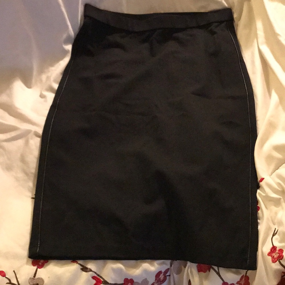 Lauren by Ralph Lauren with leather trim sides